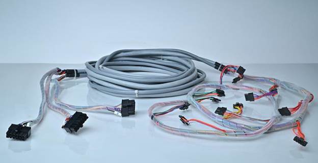 Contact banner for wiring harness manufacturer